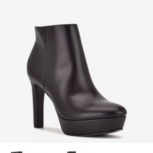 Nine West Glowup Platform Booties